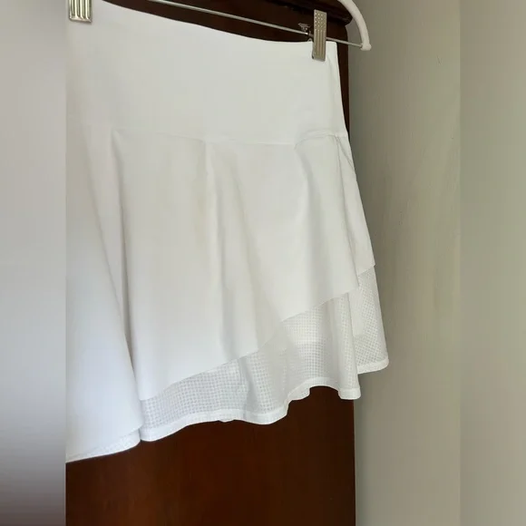 Athleta Ace Mesh Skort xs NWOT - Picture 3 of 4
